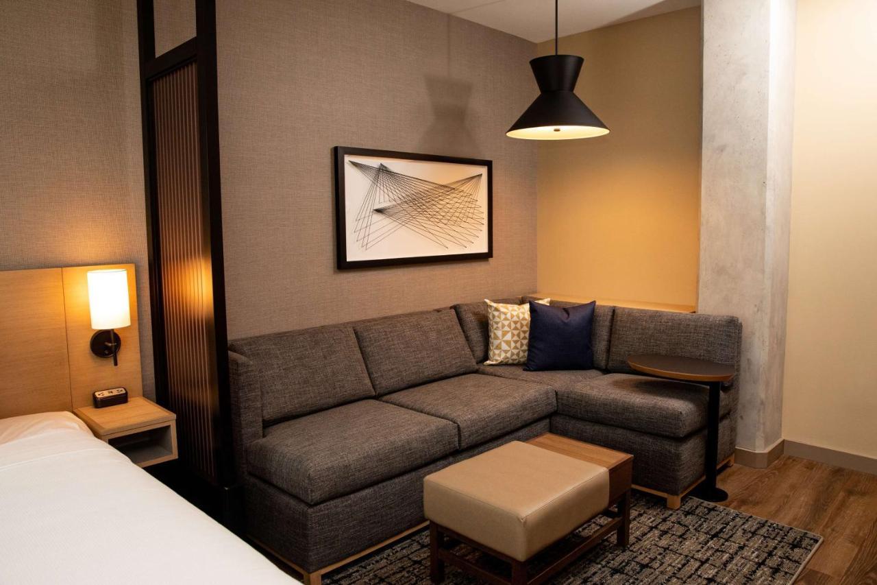 ไฮแอท เพลซ ชิคาโก/วิคเกอร์ พาร์ค Hotel ภายนอก รูปภาพ