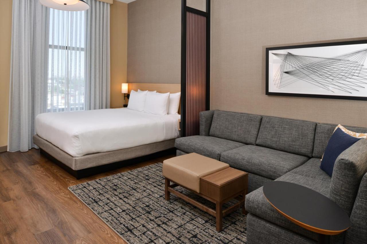ไฮแอท เพลซ ชิคาโก/วิคเกอร์ พาร์ค Hotel ภายนอก รูปภาพ