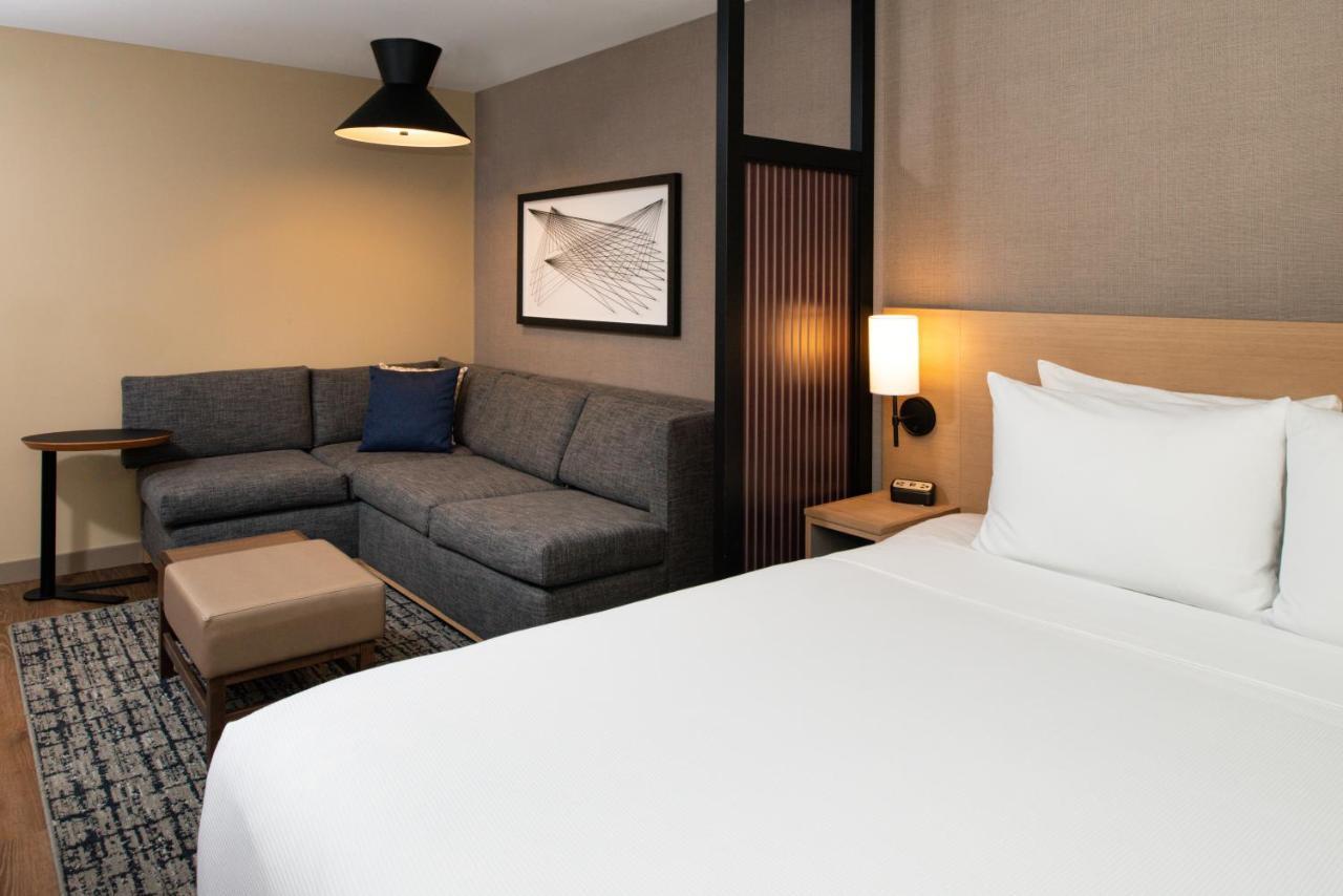 ไฮแอท เพลซ ชิคาโก/วิคเกอร์ พาร์ค Hotel ภายนอก รูปภาพ